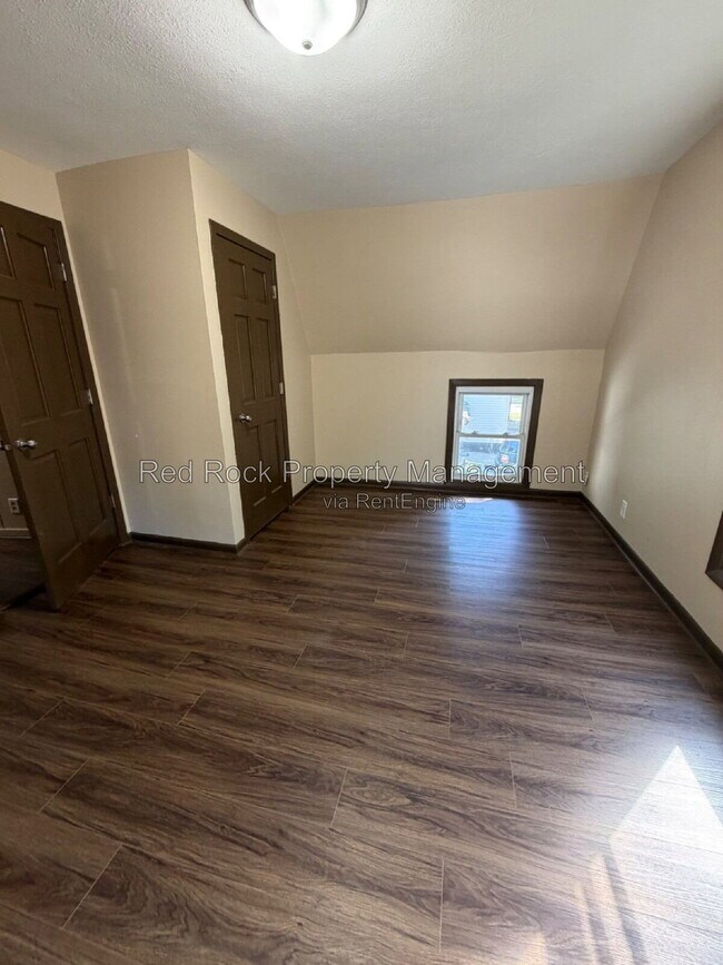 Building Photo - 1311 W Jackson St