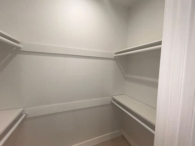 Building Photo - Spacious 3bed 2bath House for Rent in Garden Grove