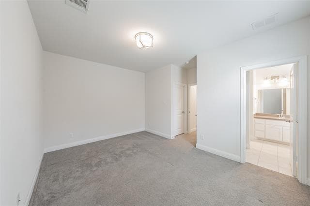 Building Photo - 8075 Sunflower Ln