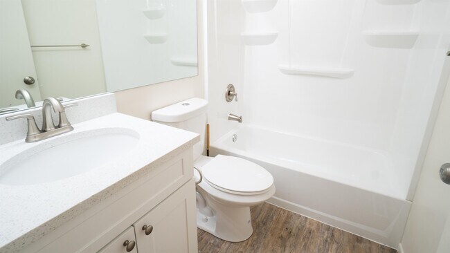 Building Photo - 5558 S Somerset Way