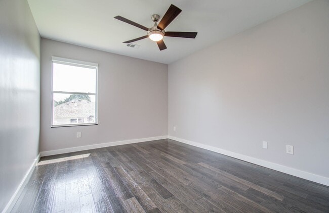 Building Photo - 21922 Gold Leaf Trail