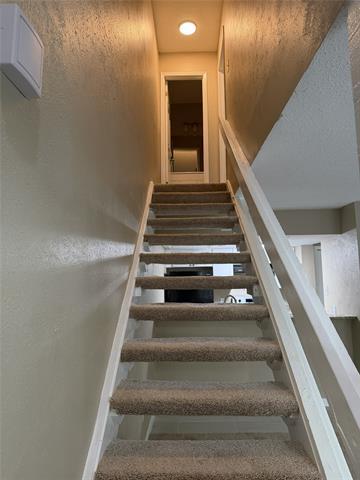 Building Photo - 4638 Country Creek Dr