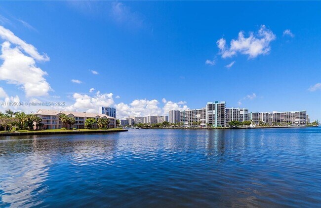 Building Photo - 3800 S Ocean Dr