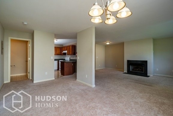 Building Photo - 104 Falcon Ridge Way N