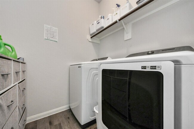 Building Photo - 3923 Calasso Ct