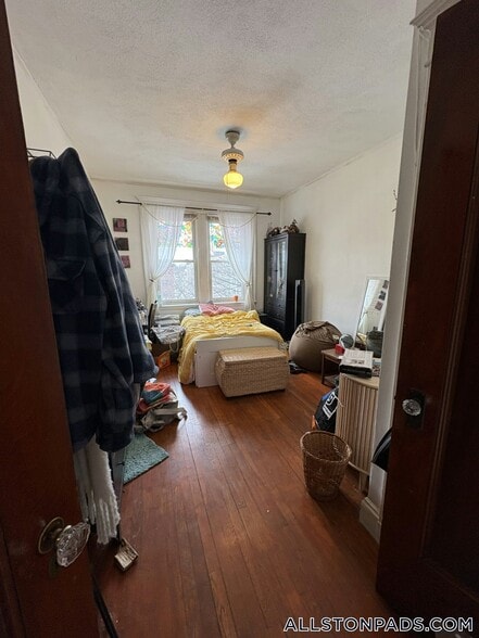 Building Photo - 1251 Commonwealth Ave