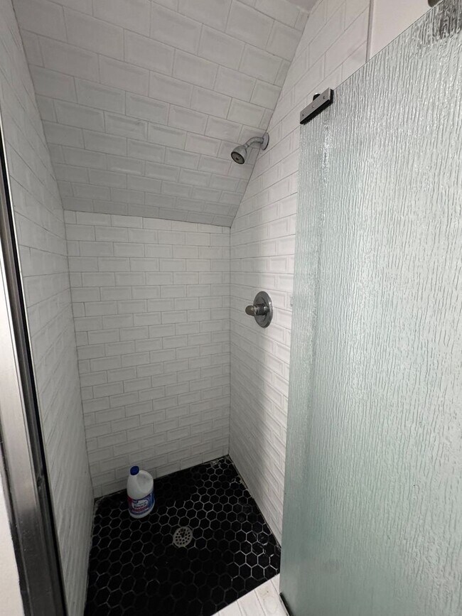 Building Photo - Guadalupe Vega Nolasco