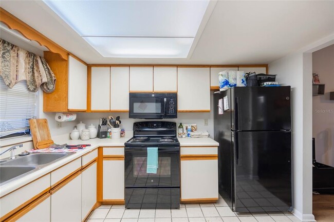 Building Photo - 2254 Firestone Pl