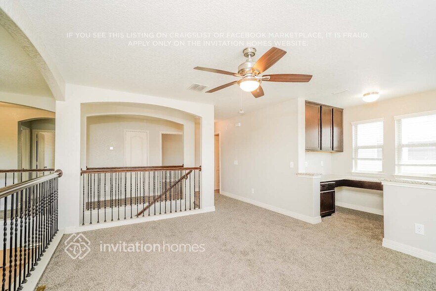 Building Photo - 1099 Pelican Pl