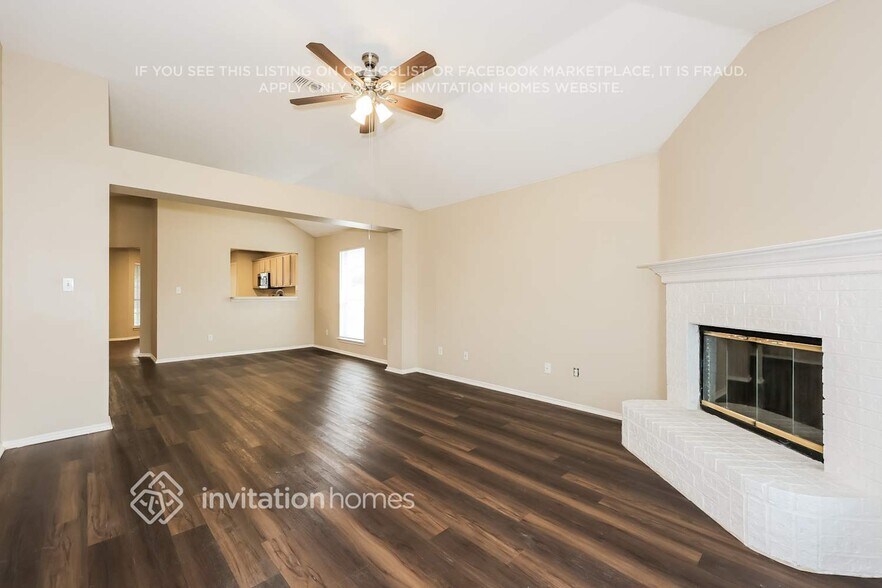 Building Photo - 6902 Evening Shade Ln