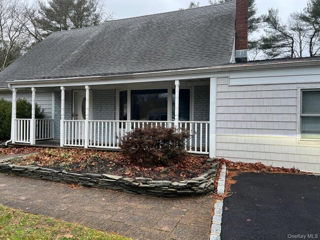 Building Photo - 30 Madeley Ln