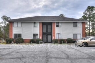 Building Photo - 2816 Thomas Ln