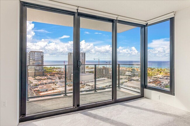 Building Photo - High Floor 2 BED/2 BATH/2 PRKG in brand ne...