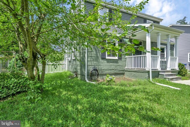 Building Photo - 6024 Rixey Dr