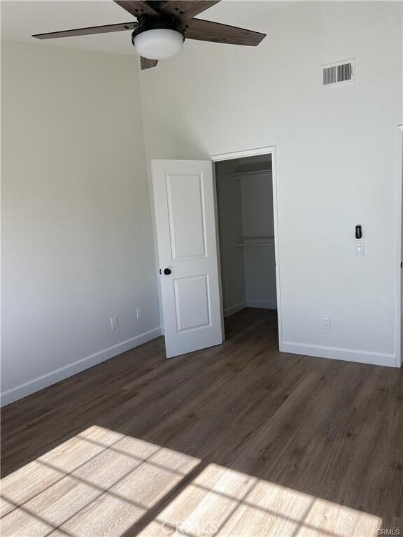 Building Photo - 2800 Plaza del Amo