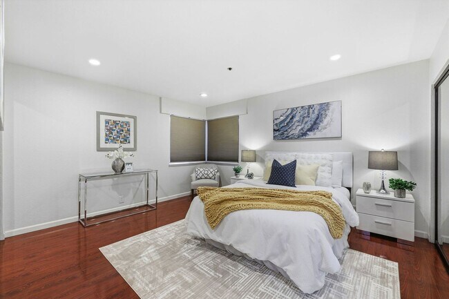 Building Photo - 20740 Celeste Cir