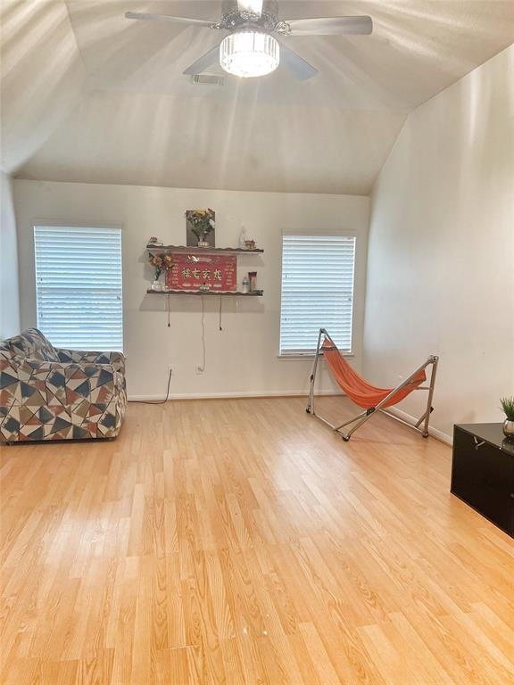 Building Photo - 10710 Brookshire Ln