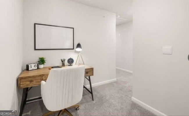 Building Photo - 6741 Leigh St