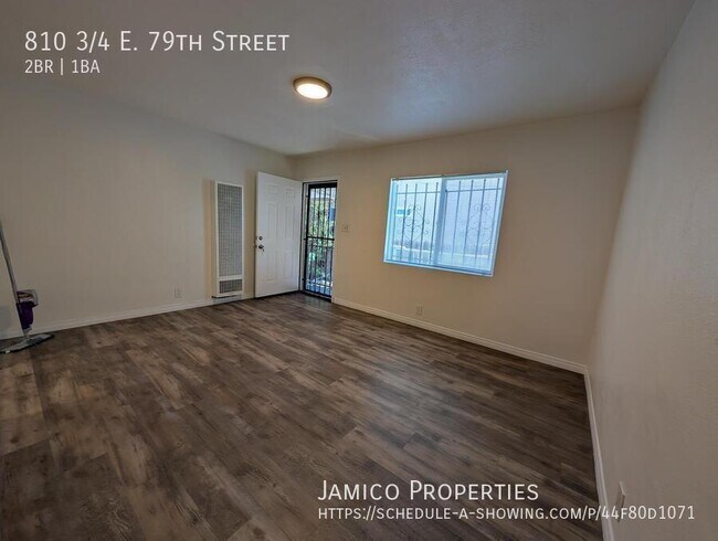 Building Photo - 810 3/4-814 E 79th St