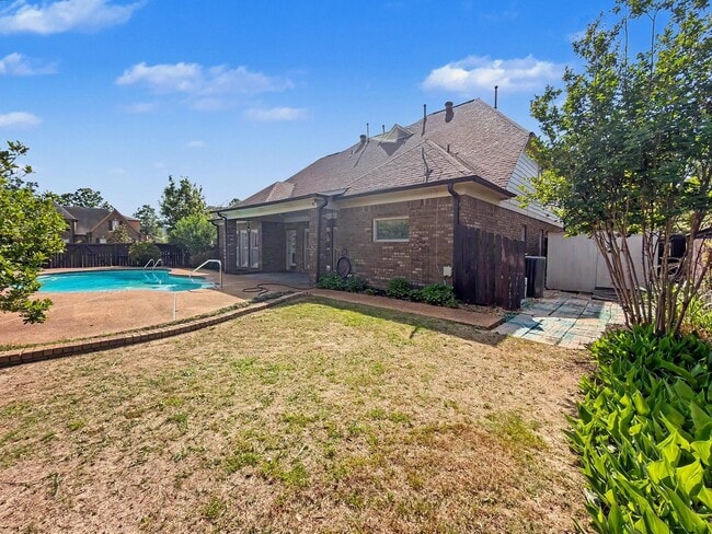 Building Photo - 1706 Mossy Oak Ln