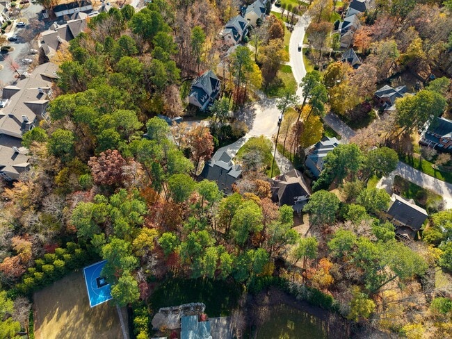 Building Photo - 105 Silverado Trail