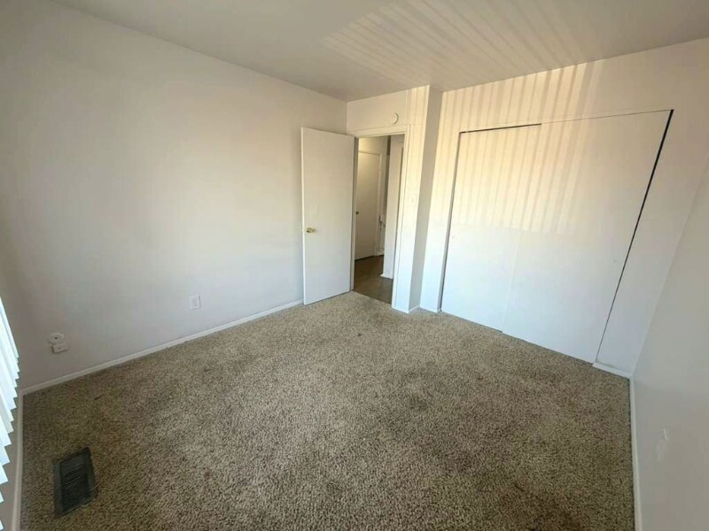 Building Photo - 3582 Pershall Rd