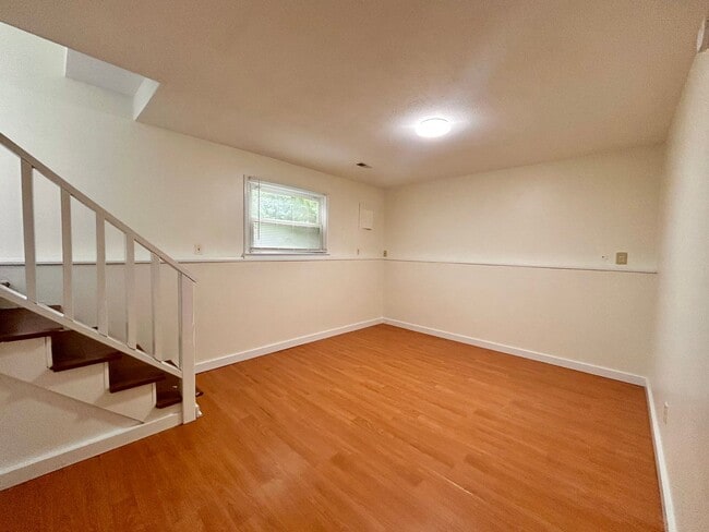 Building Photo - Three Bedroom Home in Walker/Standale