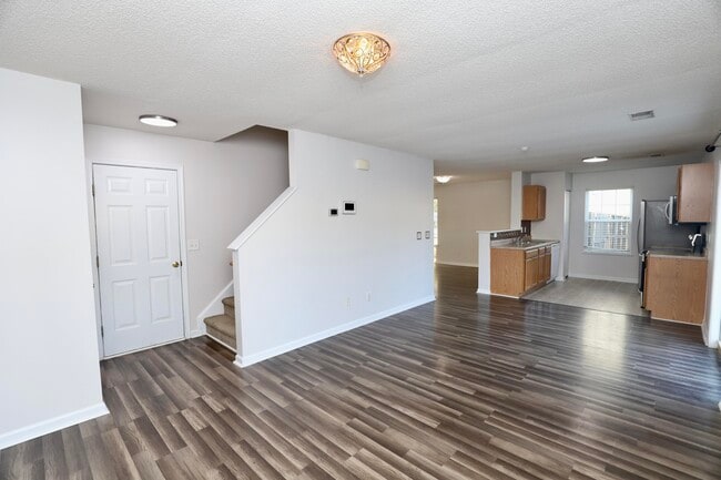 Building Photo - 1749 Mossberg Dr