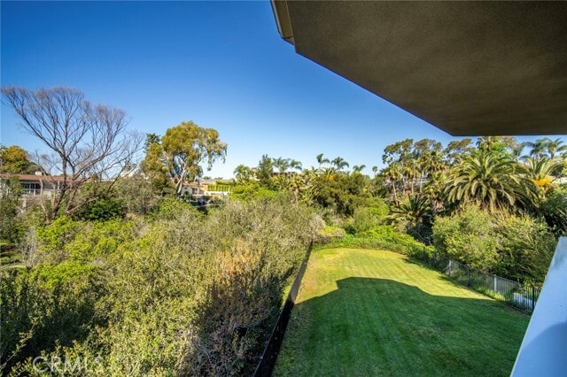 Building Photo - 214 Avenida Montalvo