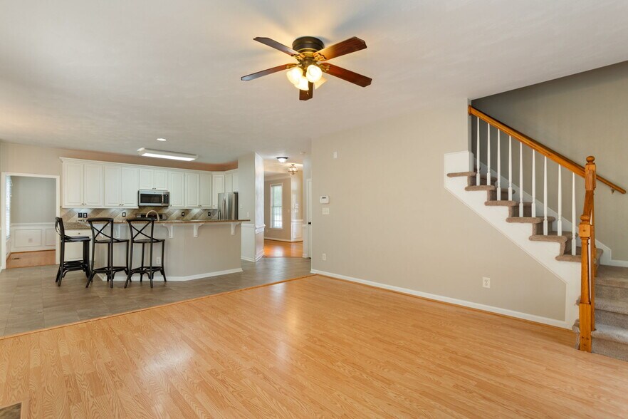 Building Photo - 22301 Tradewinds Dr