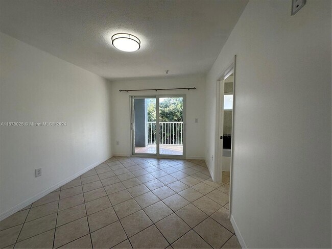 Building Photo - 2734 Bird Ave