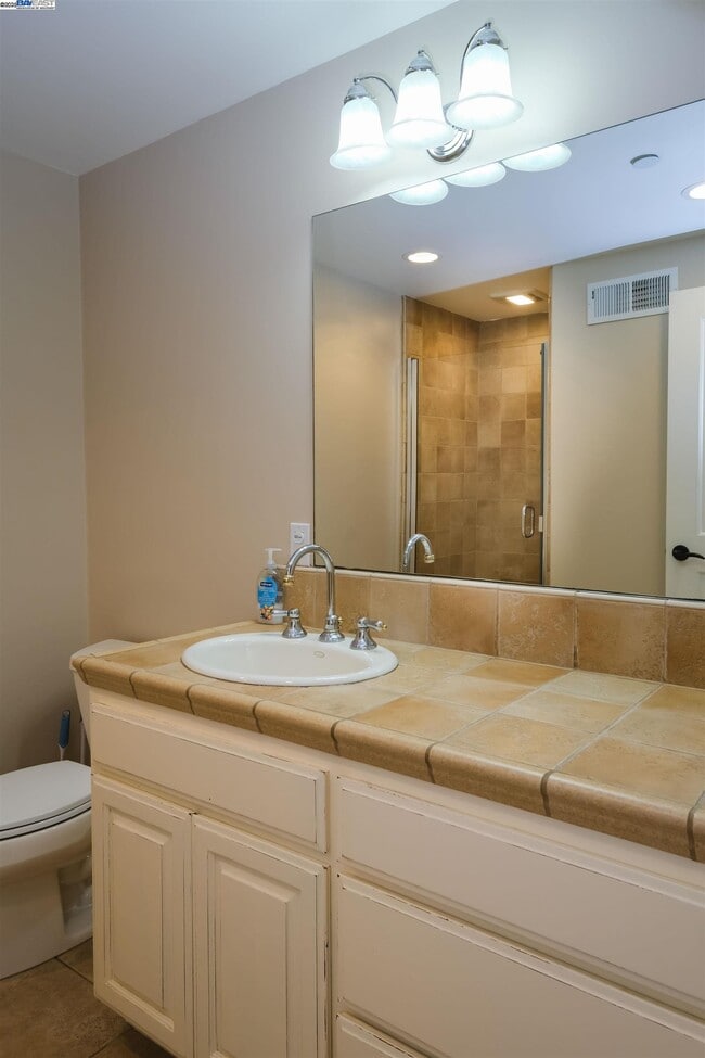 Building Photo - 5700 Alhambra Valley Rd