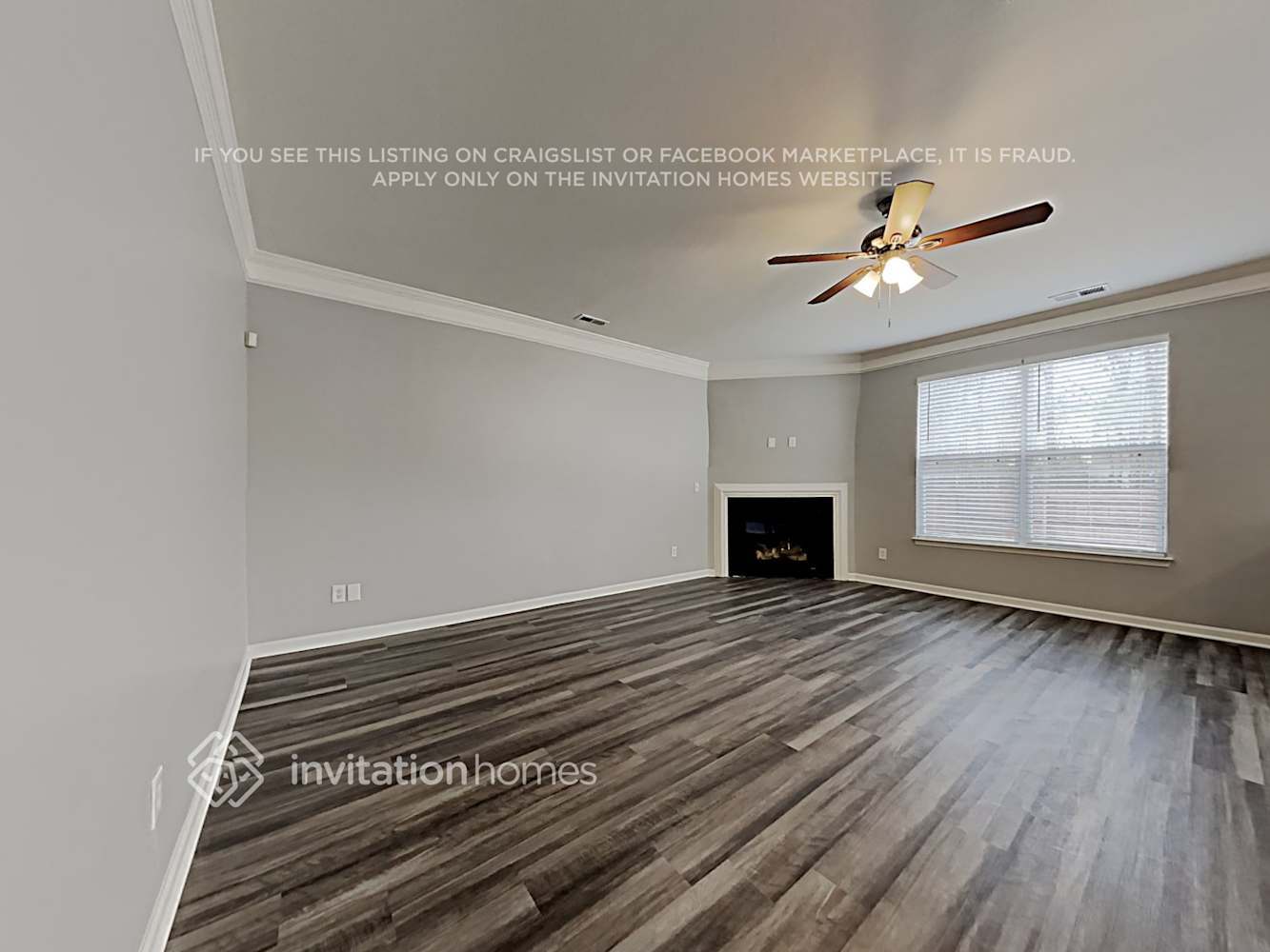 Building Photo - 11733 Oak St