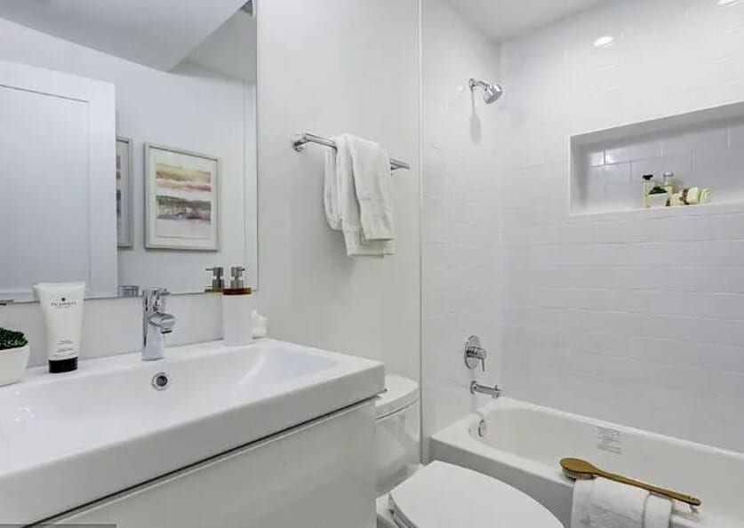 Full bath with drawers in vanity - 1741 1st St NW