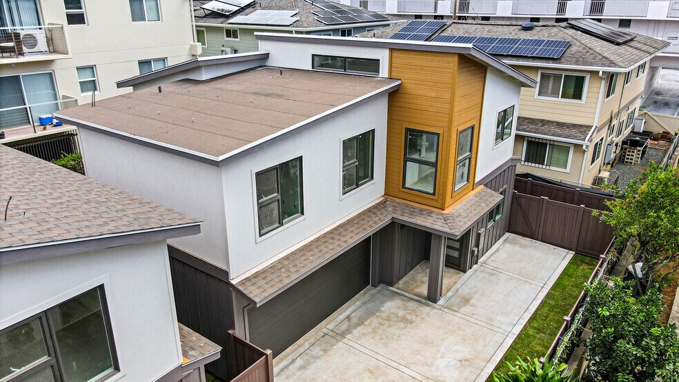 Keeaumoku Villas Unit B - 1729 Keeaumoku St