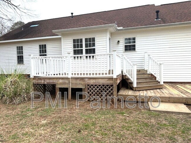 Building Photo - 149 Kerry Gibbons Dr