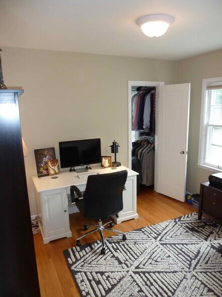 Second bedroom - 5525 Colfax Avenue South