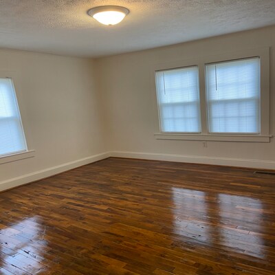 Building Photo - 2108 Anderson St