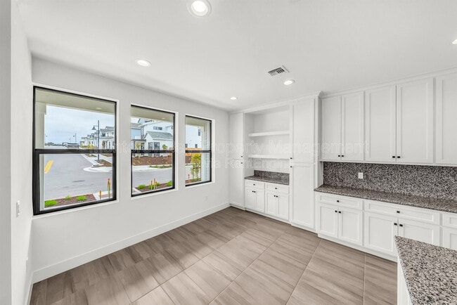 Building Photo - 111 Sea Shell Ave