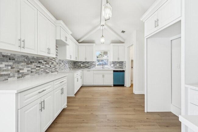 Building Photo - 139 Palmer Cir