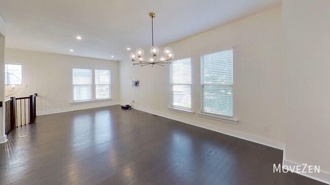 Building Photo - 15041 New Amsterdam Ln