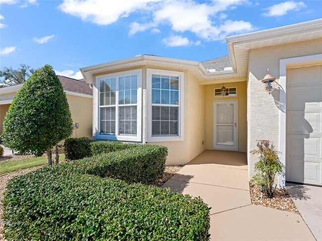 Building Photo - 3836 SW 33rd Terrace