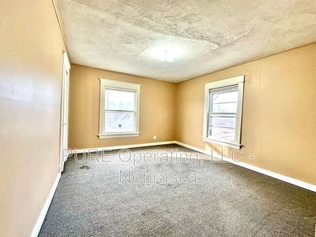 Building Photo - 1504 N 35th St