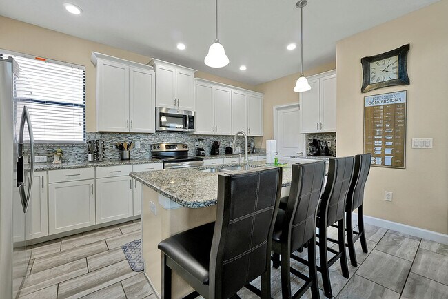 Building Photo - 5424 Solterra Cir