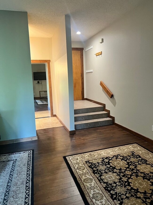Building Photo - Pinon Condo with lock off bedroom