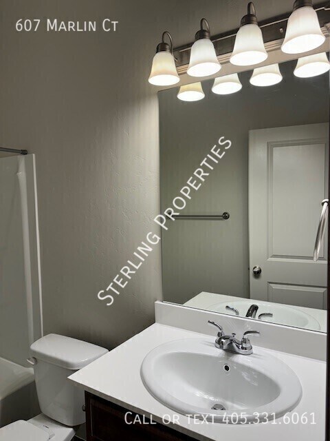 Building Photo - 607 Marlin Ct