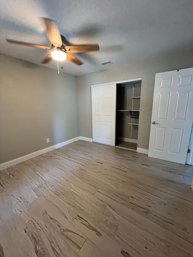 Building Photo - 602 Pine Forest Dr