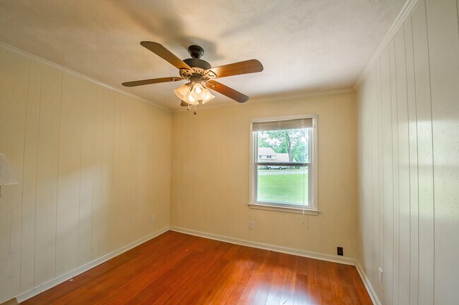Building Photo - 3086 Waterford Dr