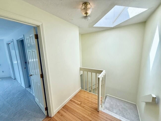 Building Photo - 50 Treetop Park