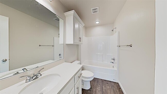 Building Photo - 5017 Avion Ct